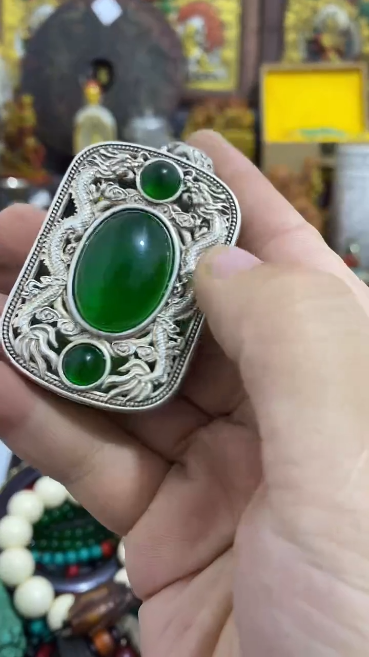 【闪购商品】织绣其他                