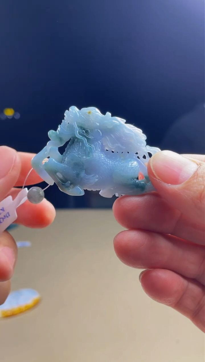 【闪购商品】定制翡翠未镶嵌        1617带底座