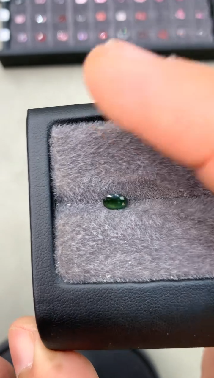 【闪购商品】定制蓝宝石裸石未镶嵌0.58ct 兰卡老烧蓝宝石