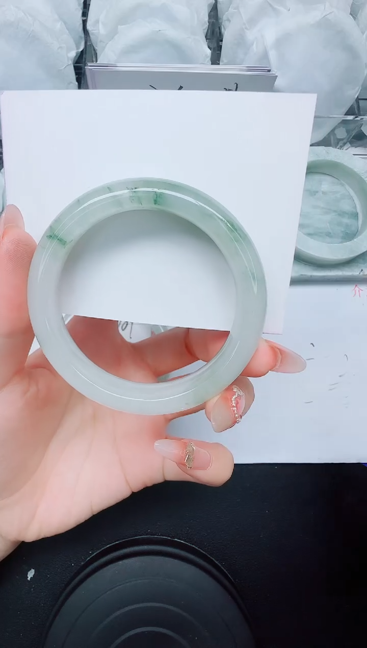 石英质玉手镯未镶嵌190/56.2