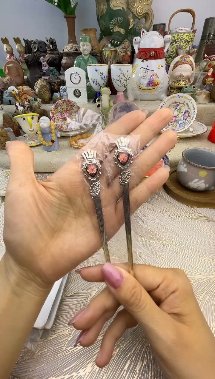 瓷片一**逼满58米包邮48小时发货