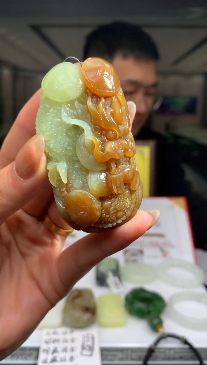 【闪购商品】定制和田玉Boss阳天然和田玉（拍一发一）