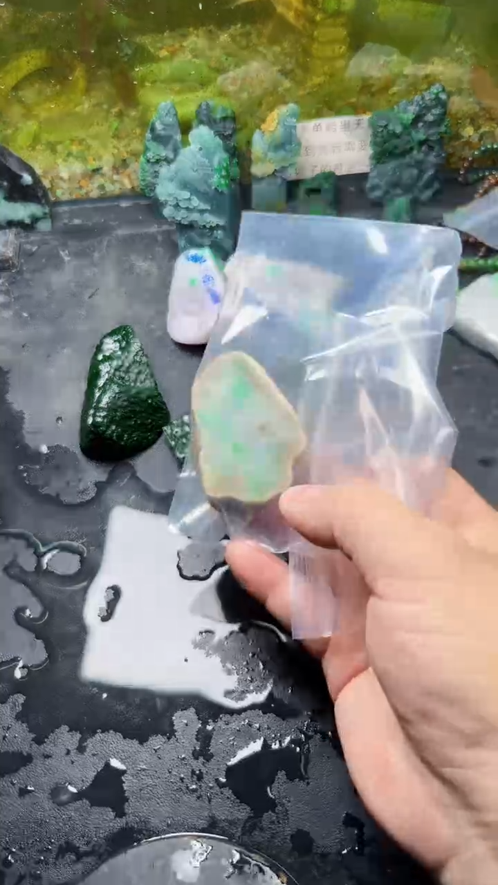 【闪购商品】翡翠颈饰未镶嵌127天然翡翠