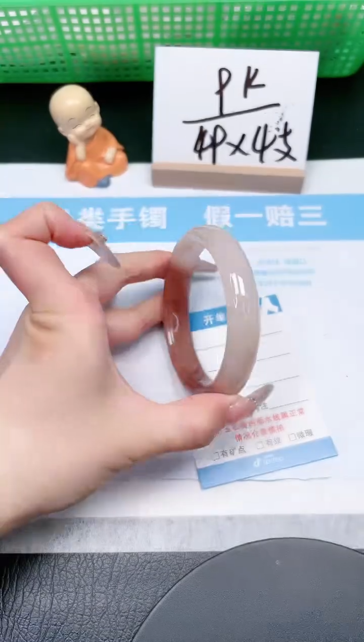 【闪购商品】石英质玉手镯未镶嵌211-62