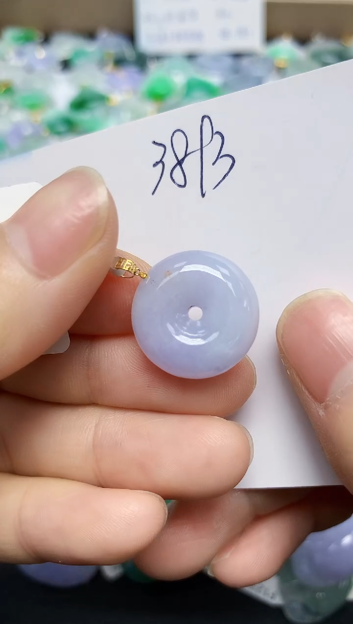 翡翠未镶嵌颈饰天然缅甸翡翠A货