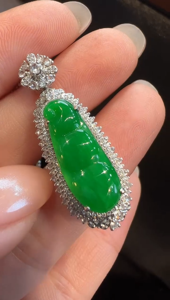 吊坠(不含链)18K金镶嵌翡翠AL6吊坠