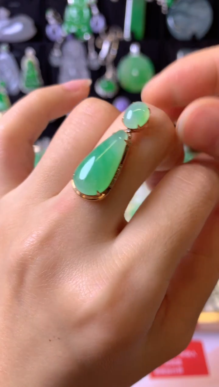 【闪购商品】翡翠颈饰18K金镶嵌成品吊坠