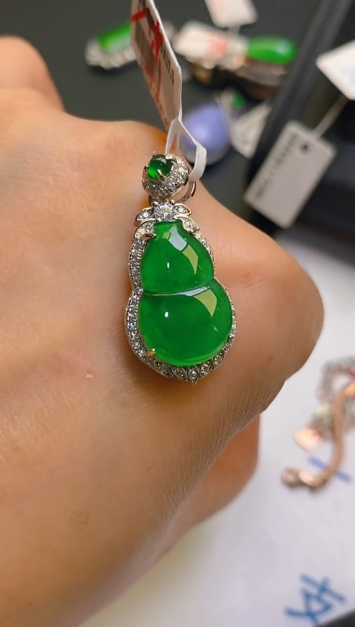 【闪购商品】翡翠耳饰银S925镶嵌天然A货翡翠1