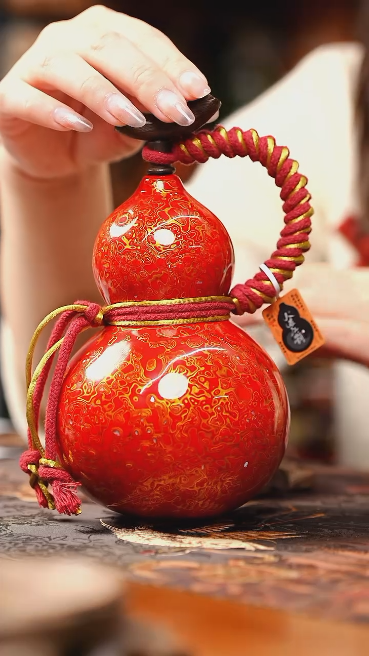【闪购商品】RU198漆艺酒葫芦不包手串及旋转底座