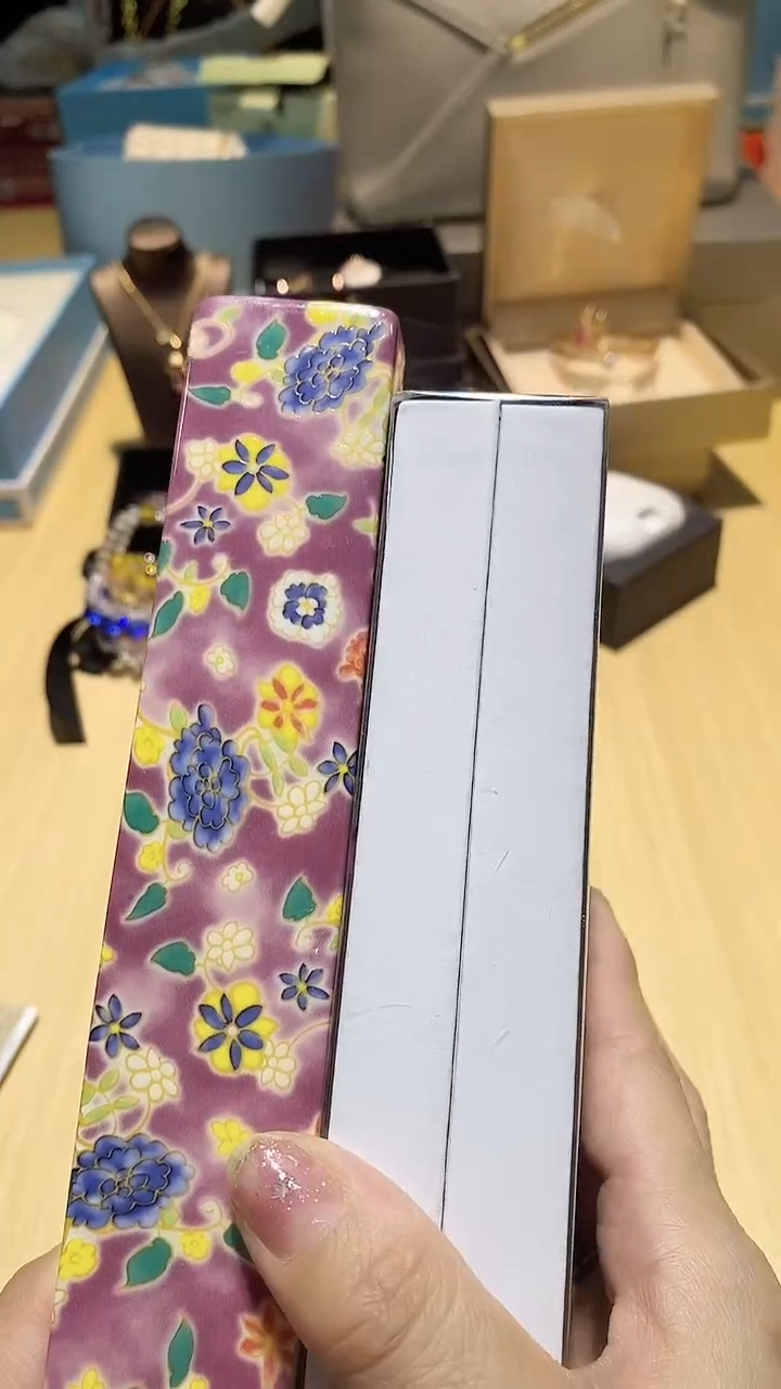 【闪购商品】瓷片锅碗瓢盆一件不剩