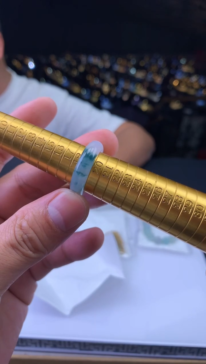 未镶嵌定制翡翠美**活-100299