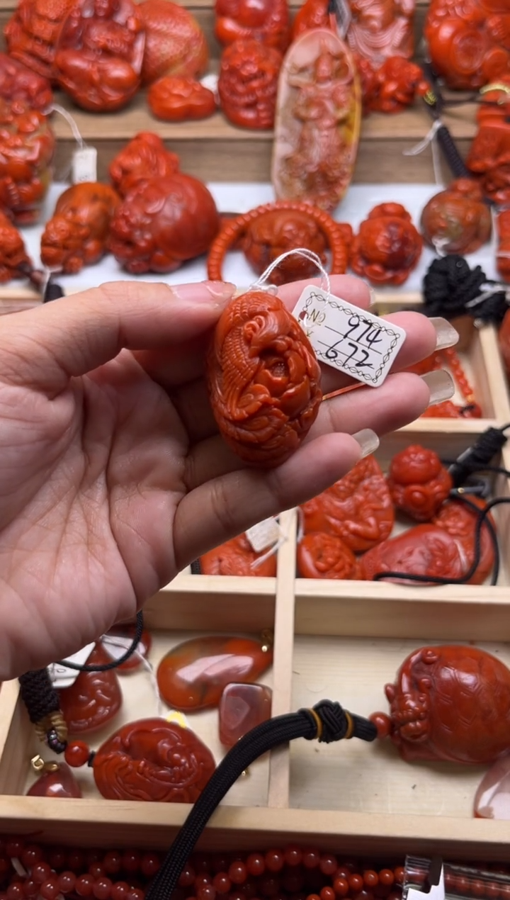 【闪购商品】南红玛瑙珠宝奇石未镶嵌974