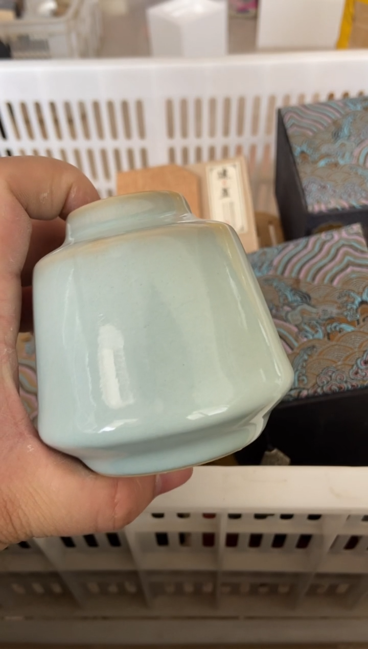 杯子瓷无运费险有瑕疵的摄影的产品有使用过的痕迹有点脏介意勿拍