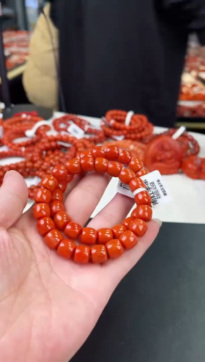 【闪购商品】南红玛瑙瓦西直切手串10+（微瑕）未镶嵌（多样式发其一）