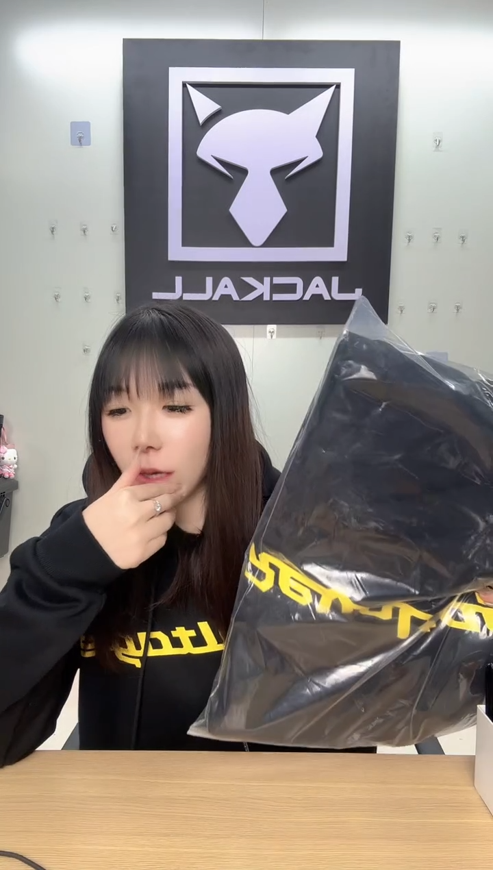 jackall卫衣可选尺码