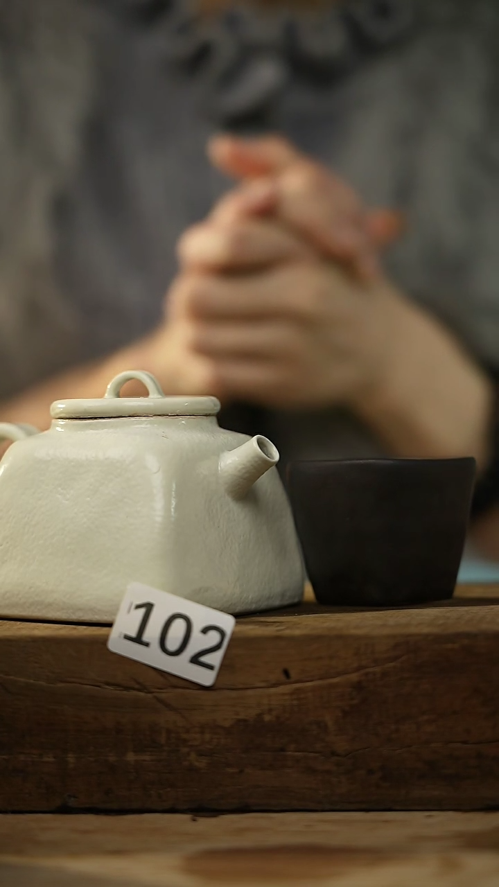 【闪购商品】瓷片丁念 设计师款白色四方秤砣壶+黑色四方杯