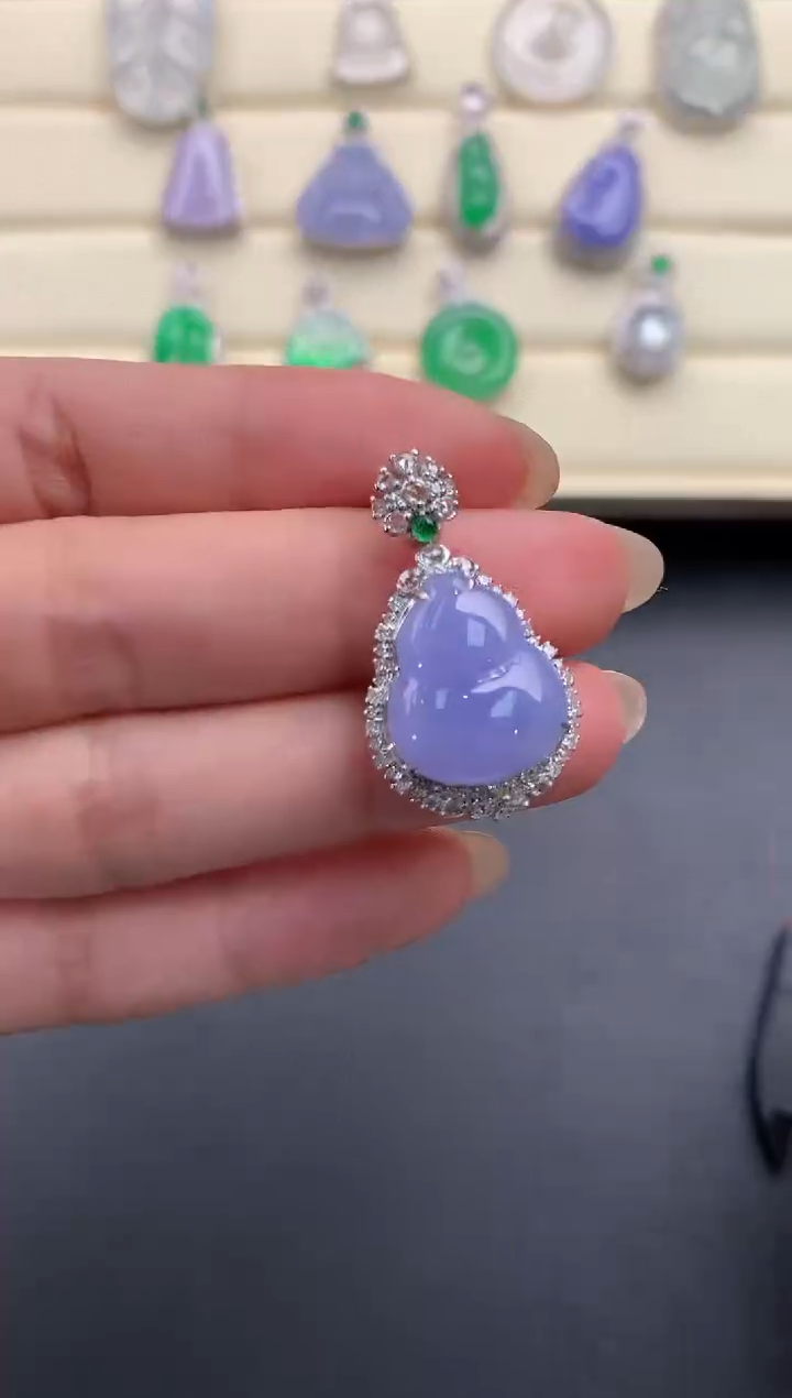 【闪购商品】翡翠颈饰18K金镶嵌Q629    