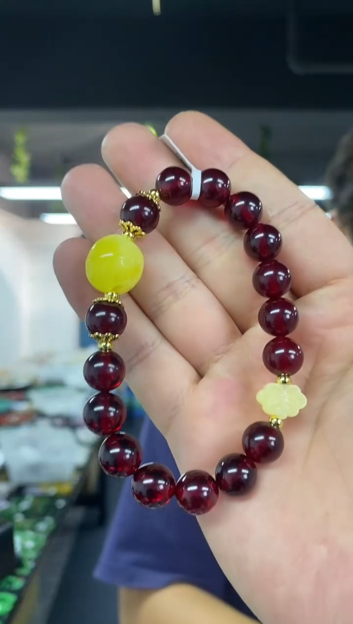 未镶嵌血珀手链多样性发其一颜色微差