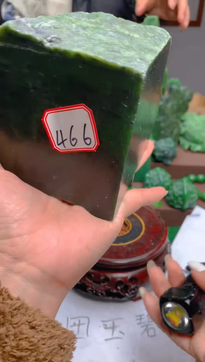 【闪购商品】和田玉珠宝半成品未镶嵌1