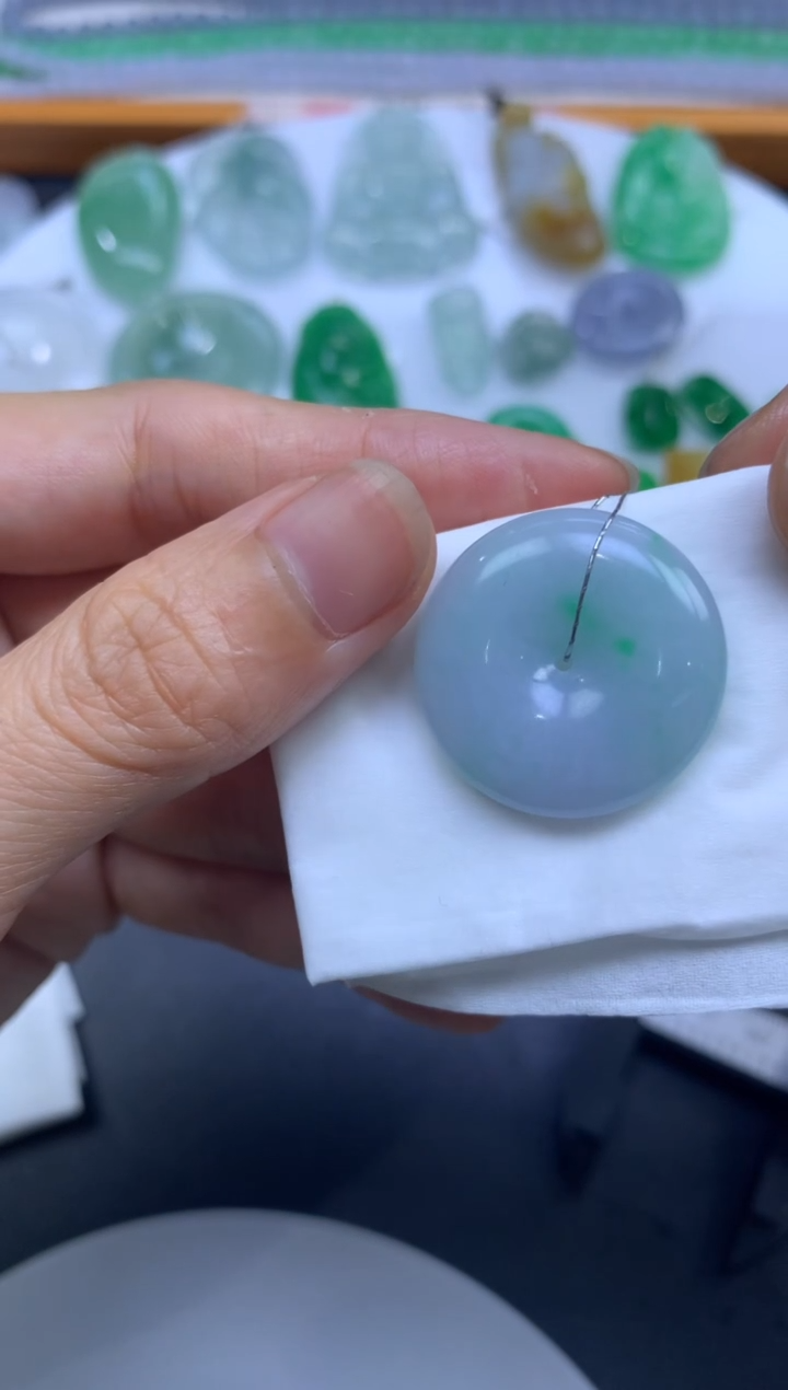 定制翡翠未镶嵌翡翠