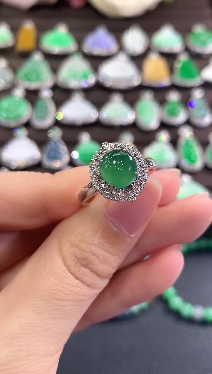 18K金镶嵌戒指翡翠b48   