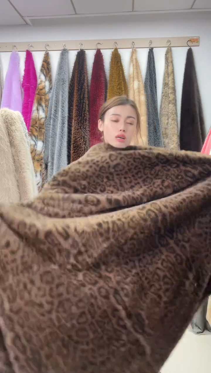 狐狸毛D555尺寸2*2.5