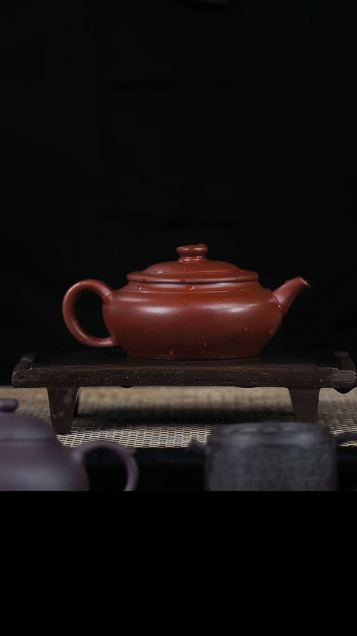 【闪购商品】手工原矿红皮龙太极扁玉 180cc