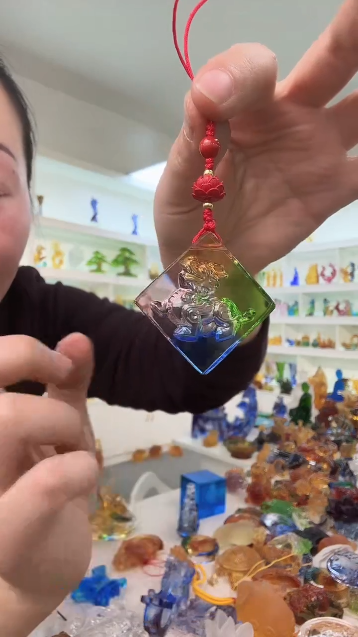 手工艺品琉璃貔貅手机链