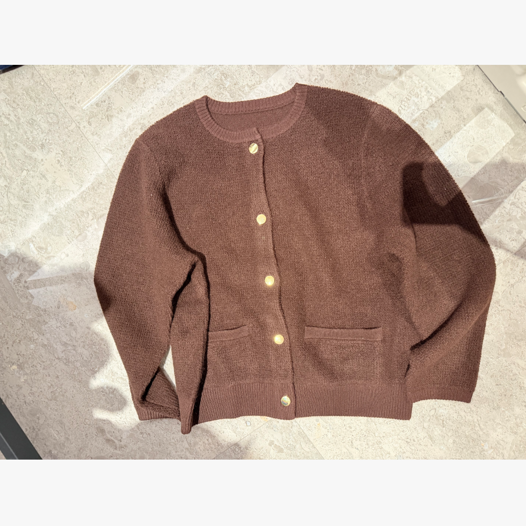 YS634 咖啡色羊毛衫【干洗】