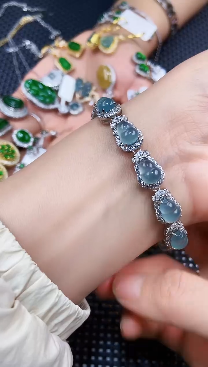 【闪购商品】翡翠手链未镶嵌111111111