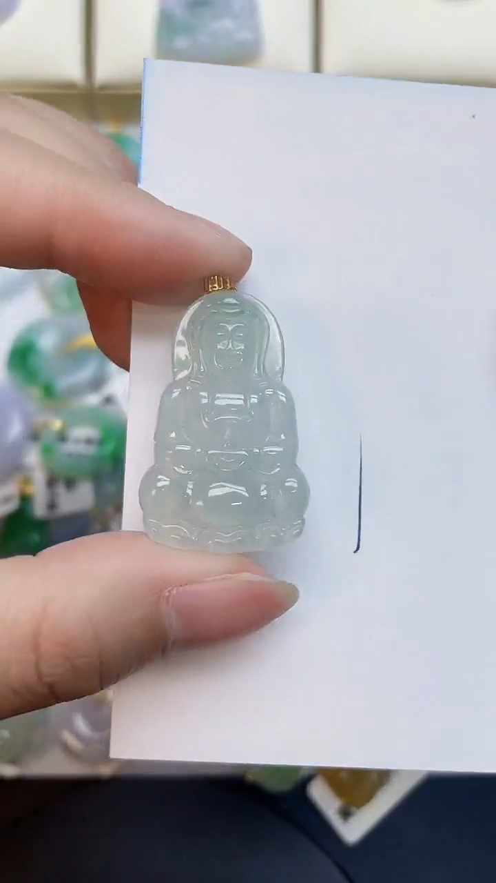 翡翠18K金镶嵌颈饰0000000000