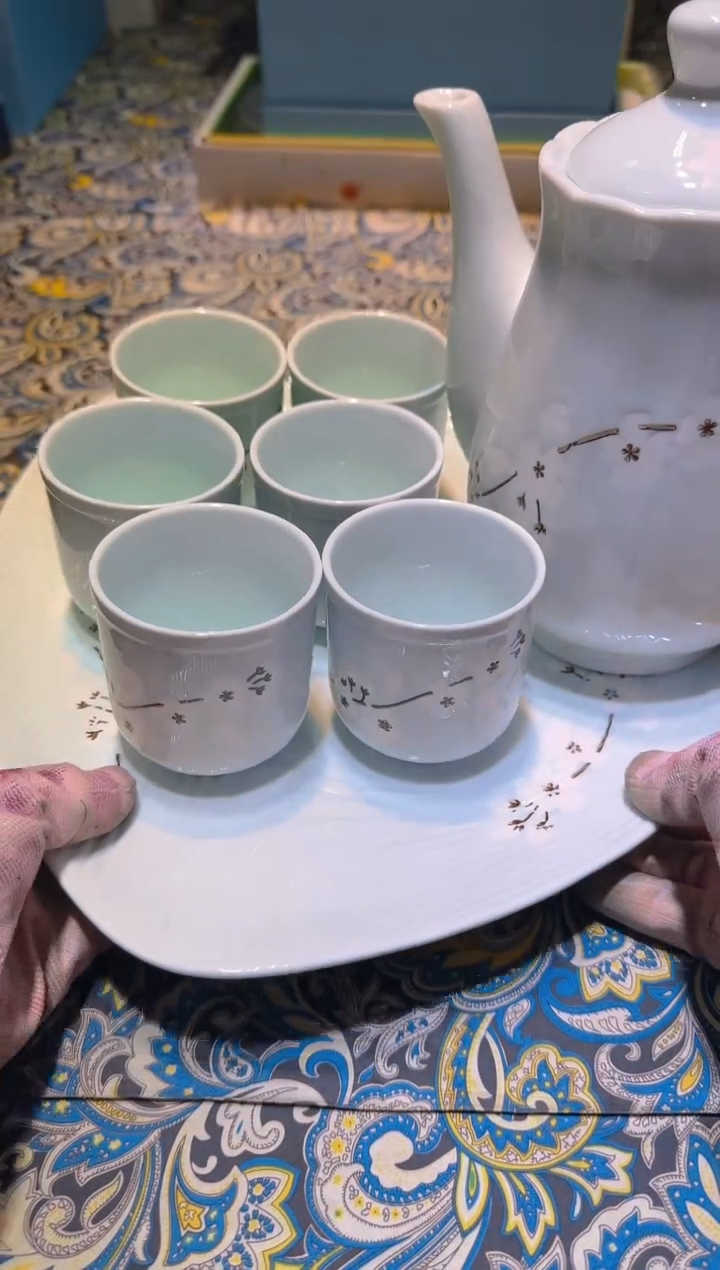 【闪购商品】瓷片11111111111111