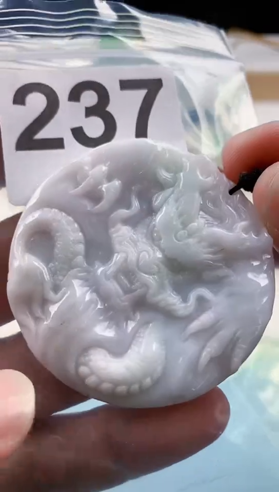 【闪购商品】翡翠颈饰未镶嵌天然翡翠吊坠挂件