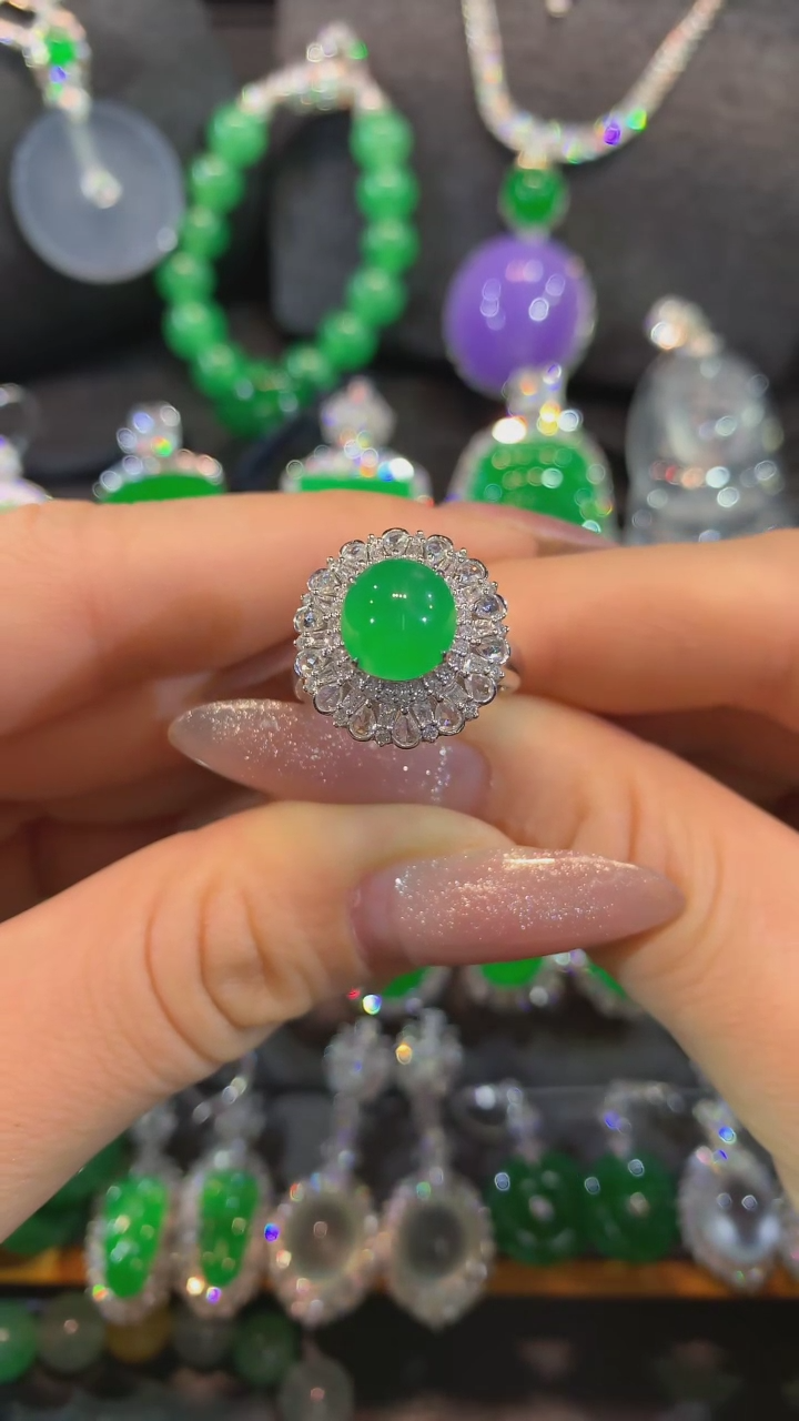 【闪购商品】翡翠戒指18K金镶嵌戒指