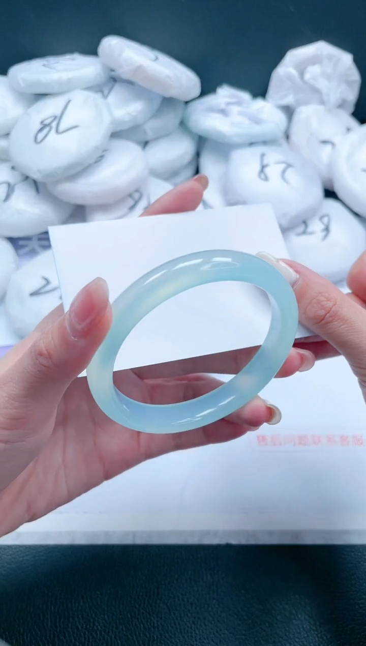 【闪购商品】石英质玉手镯未镶嵌16J79-59