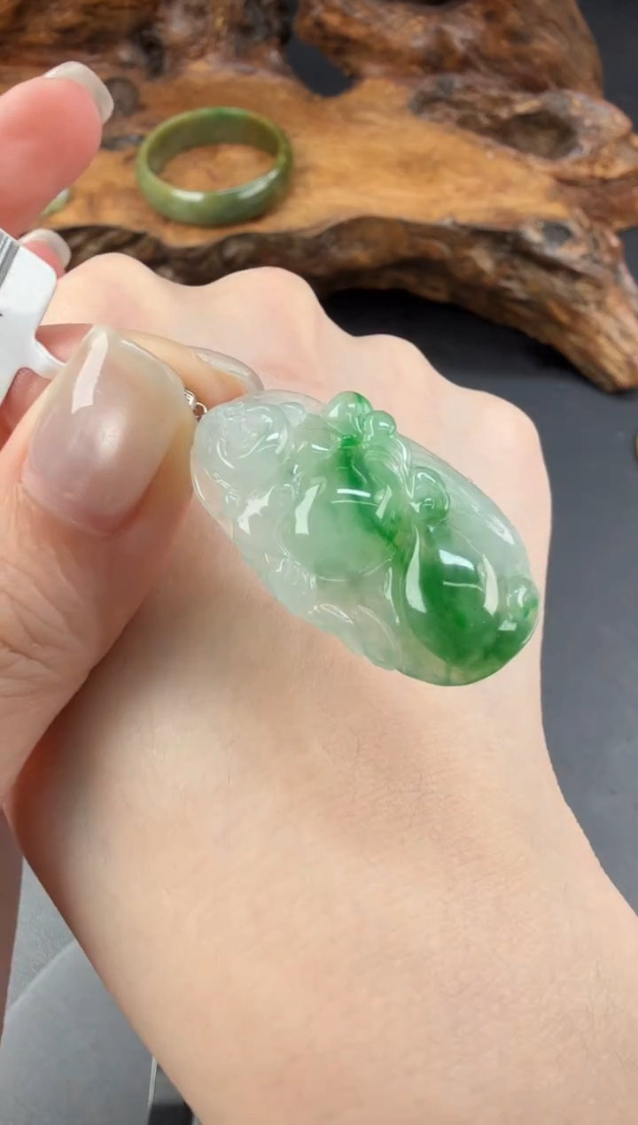 吊坠(不含链)18K金镶嵌翡翠翡翠饰品-123