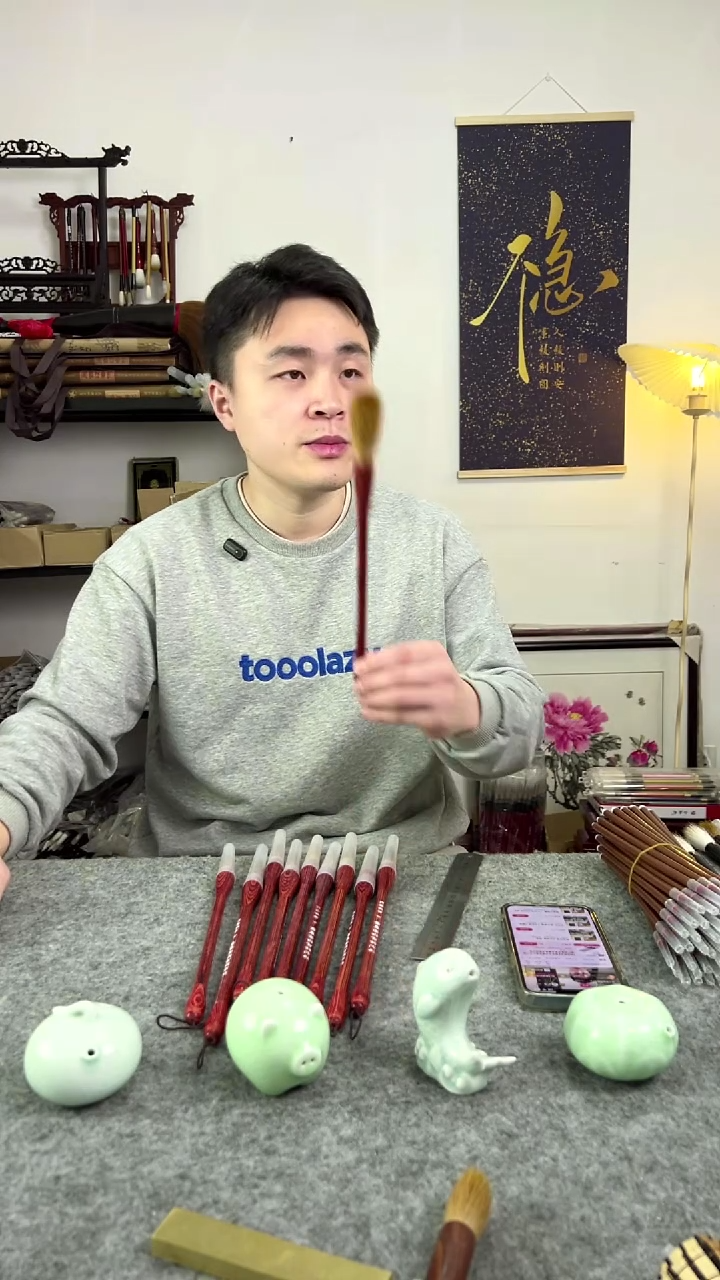 特制纯尾狼毫书画  大号 5.5出锋 1.3左右口径 1支