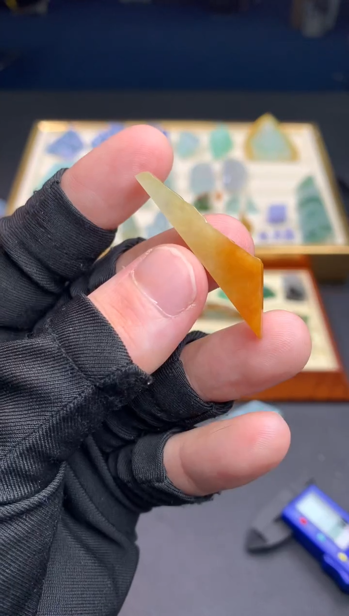 定制翡翠未镶嵌          