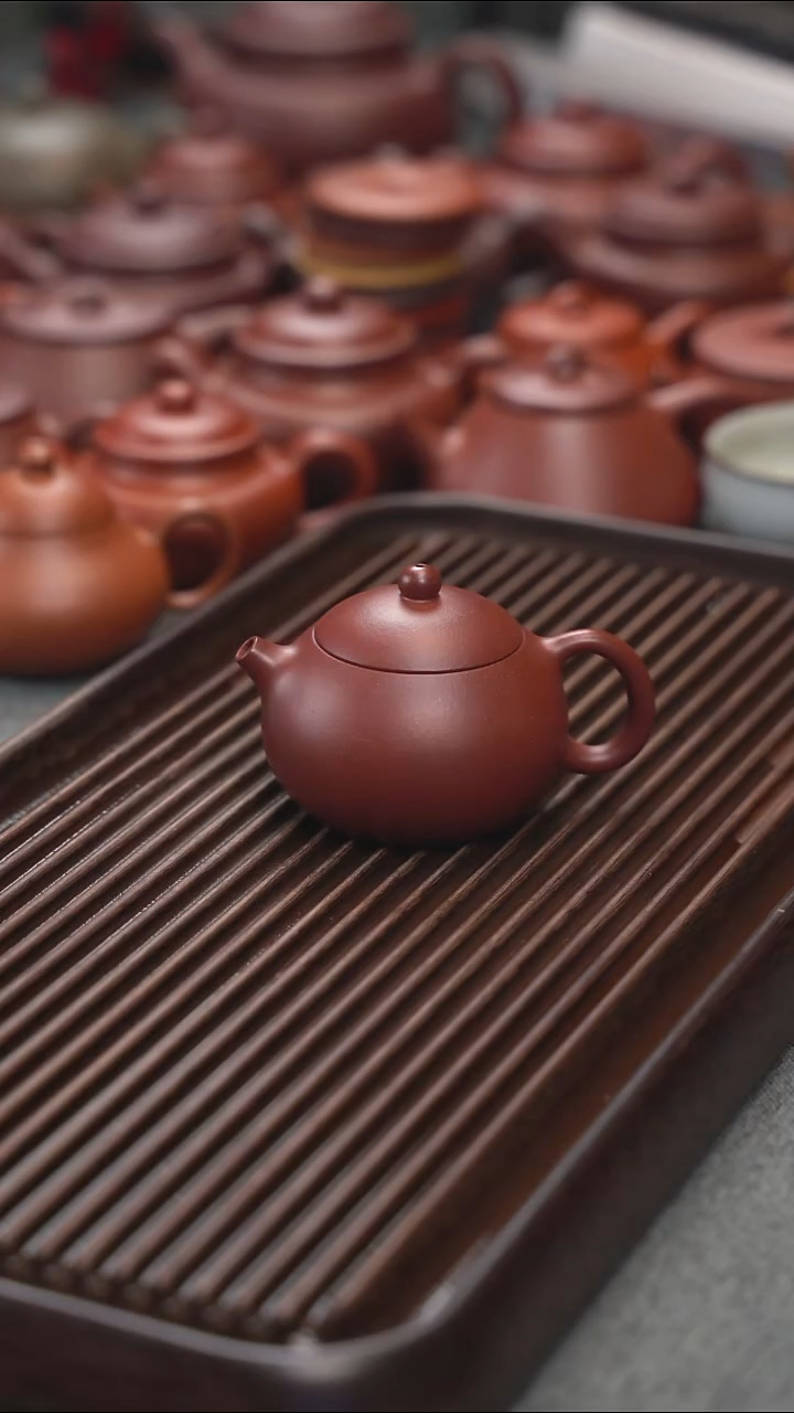 茶壶紫砂A****r最后一只特练紫泥西施