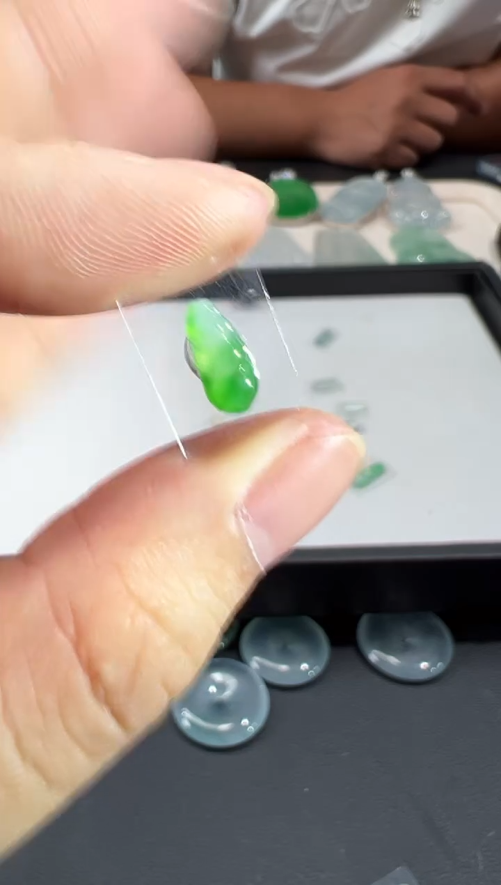 吊坠(不含链)未镶嵌翡翠（不退换）B443|