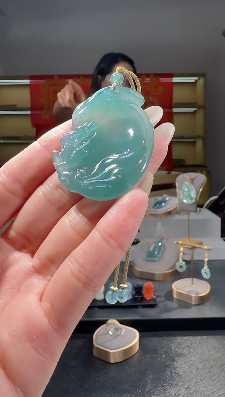吊坠(不含链)未镶嵌翡翠麒麟