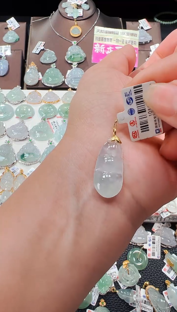 【闪购商品】翡翠吊坠(不含链)银S925镶嵌佛公吊坠A66