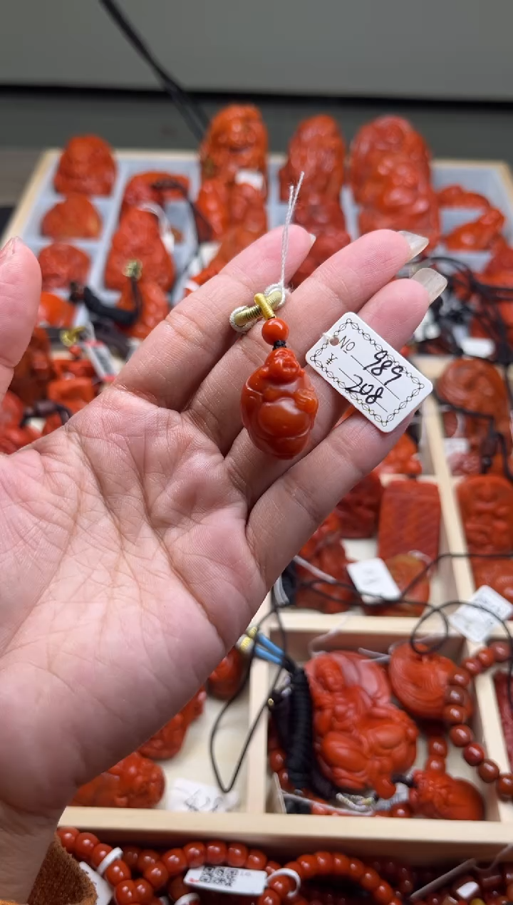 【闪购商品】南红玛瑙珠宝奇石未镶嵌989