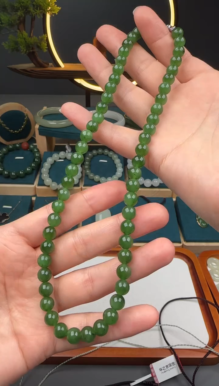 项链未镶嵌和田玉（碧玉）和田碧玉8mm圆珠项链