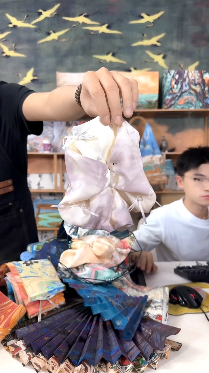 P****r发圈 59手工微瑕 不喜勿拍 不退不换