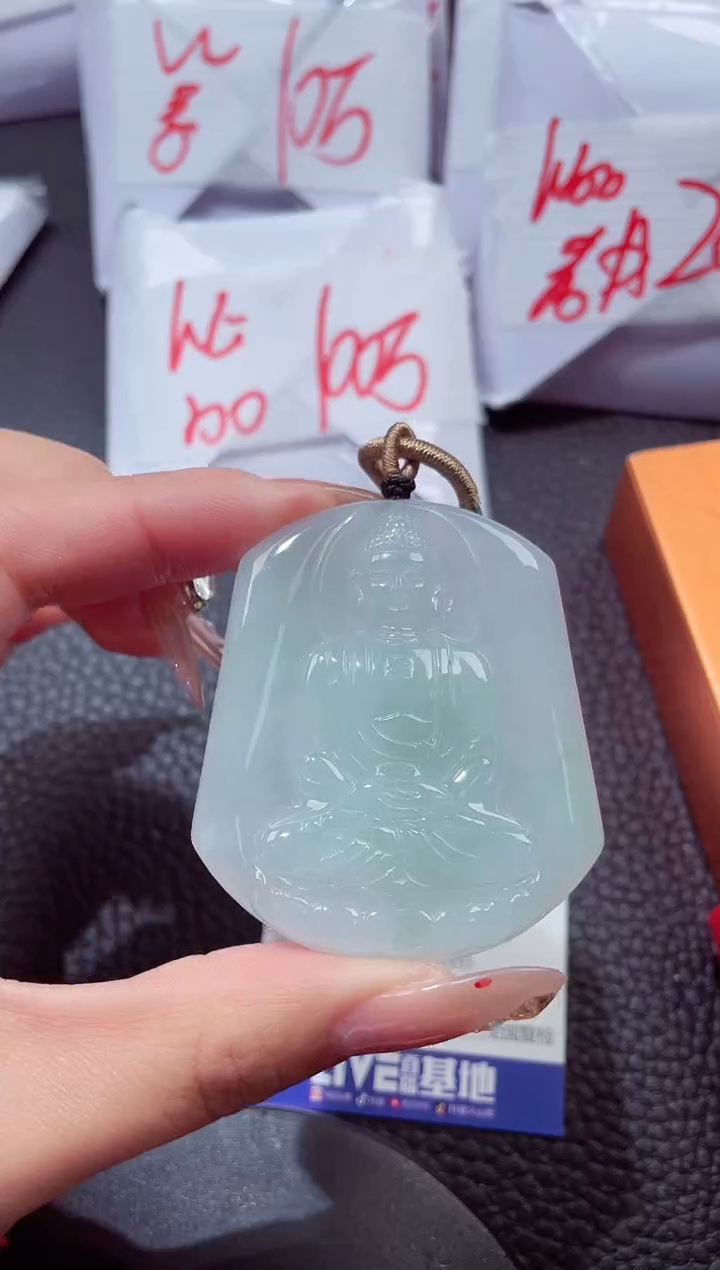 颈饰未镶嵌翡翠521