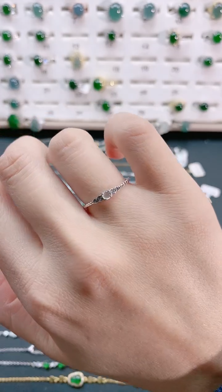 【闪购商品】翡翠戒指银S925镶嵌天然翡翠