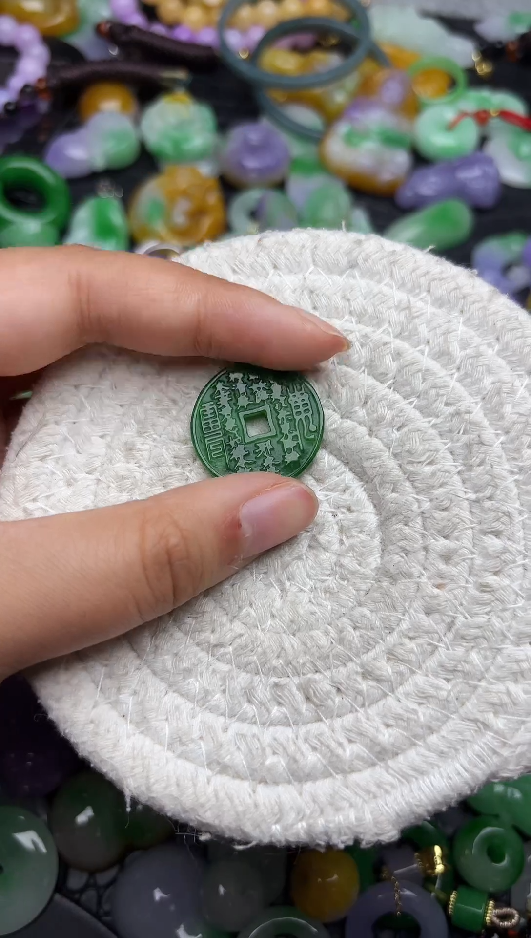 颈饰未镶嵌翡翠缅甸翡翠吊坠