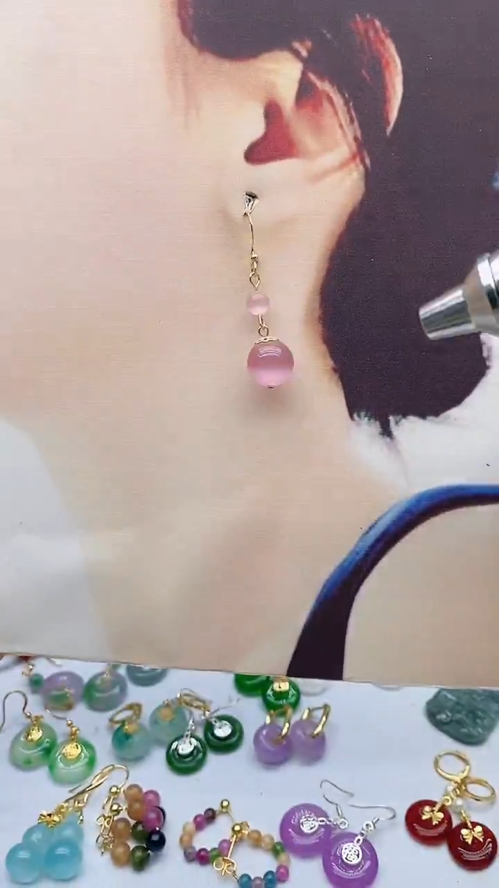 14K金镶嵌变石猫眼耳饰98