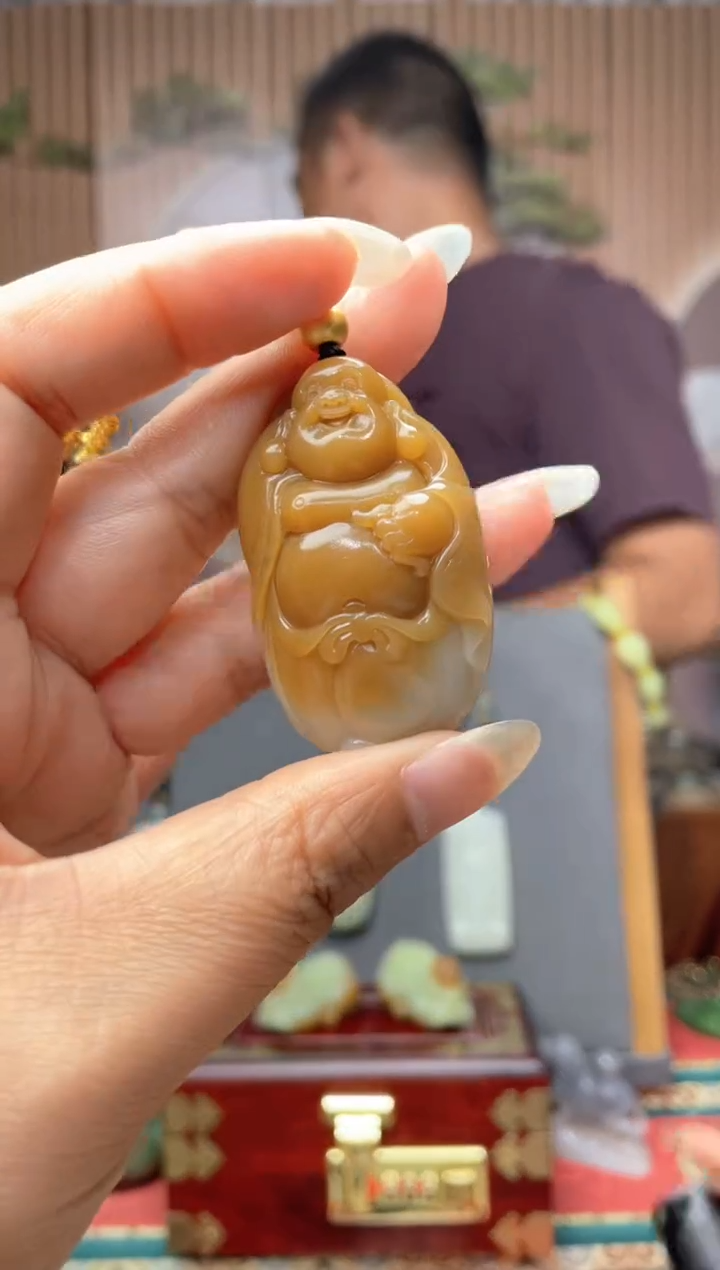 颈饰未镶嵌和田玉拍一发一
